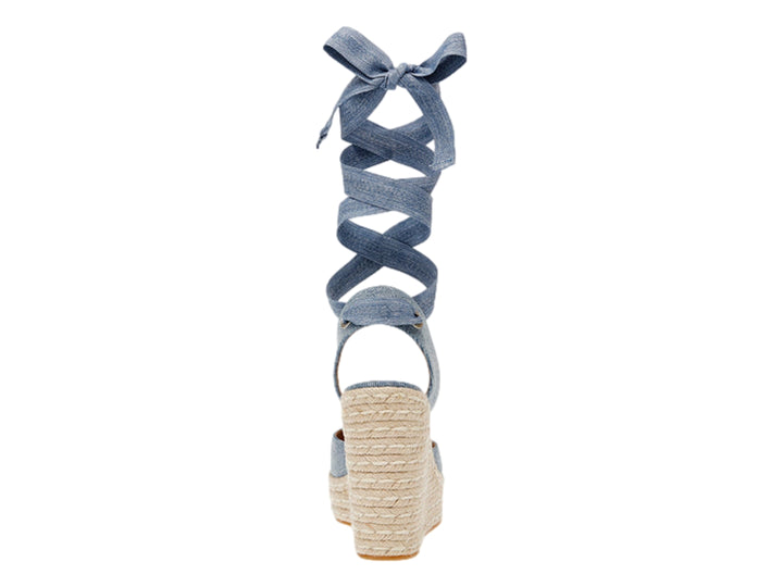 Sandalia de plataforma cuña azul denim con cintas para amarrar y suela de yute.