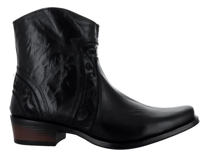 Bota vaquera Urban Cowboy de cuero negro con detalles bordados y punta afilada.