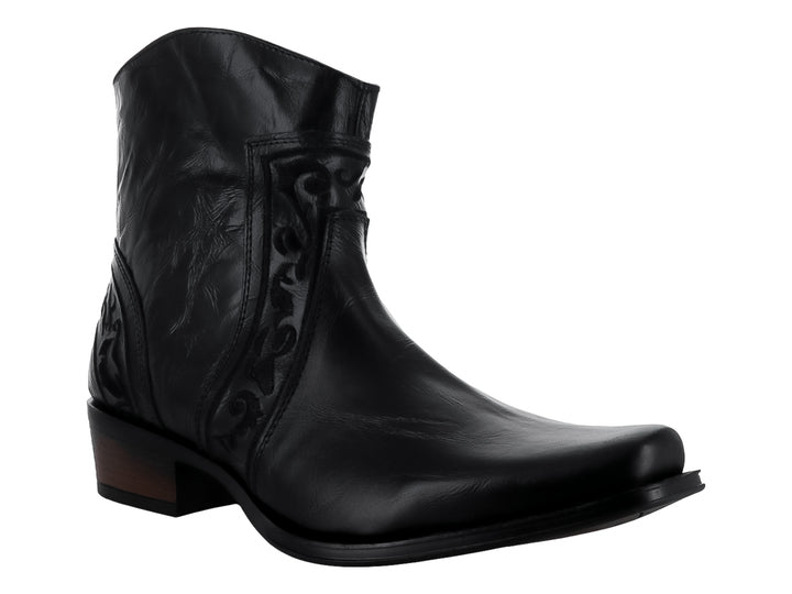 Bota vaquera Urban Cowboy de cuero negro con detalles bordados y punta afilada.