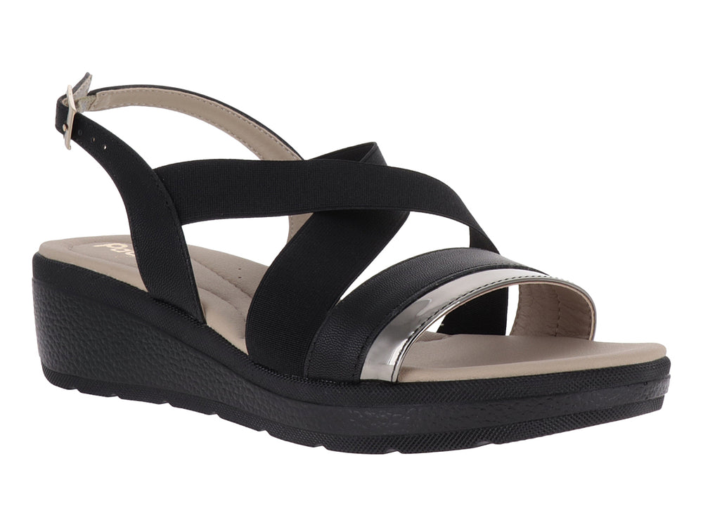 Sandalia negra de plataforma para mujer con correas cruzadas y detalle plateado en la parte frontal.