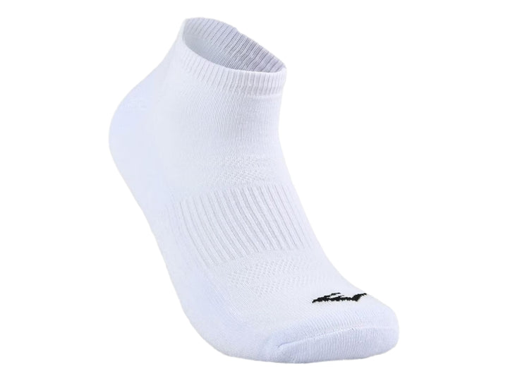 Calcetín deportivo blanco de la marca Everlast para mujer.