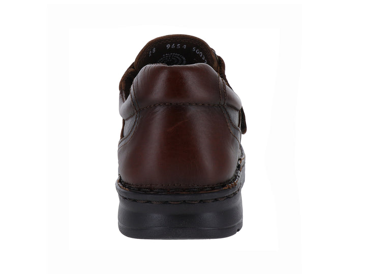 Sandalias para hombre de cuero color marrón Besani con suela negra y cierre de velcro.
