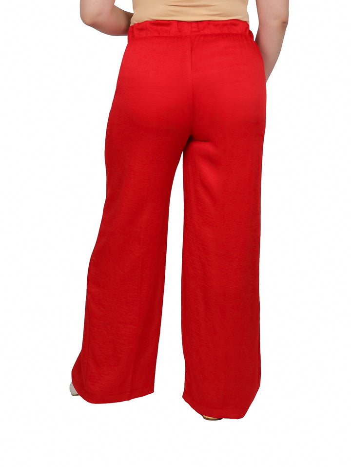 Pantalón rojo de pierna ancha estilo palazzo para mujer.