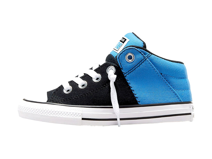 Tenis Converse Axel Mid bicolores en azul y negro con suela y cordones blancos.