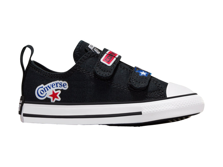 Tenis Converse negros con suela blanca y cierres de velcro para Niño.