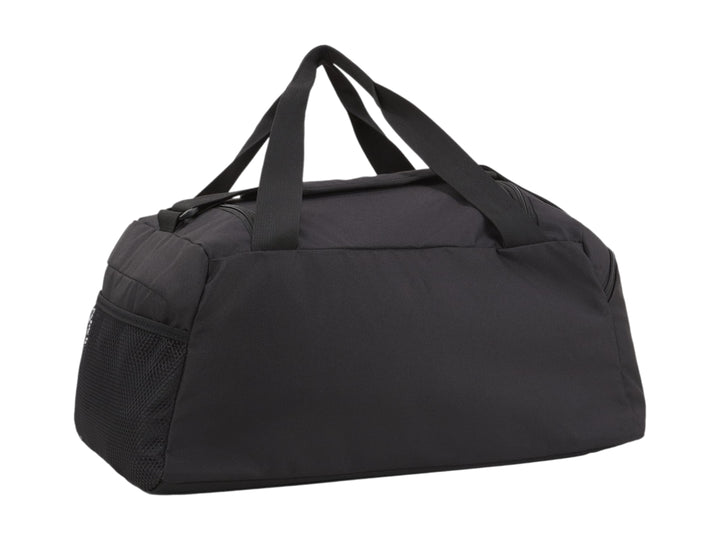 Bolsa deportiva PUMA color negro, tamaño pequeño, con asas y detalles en blanco.