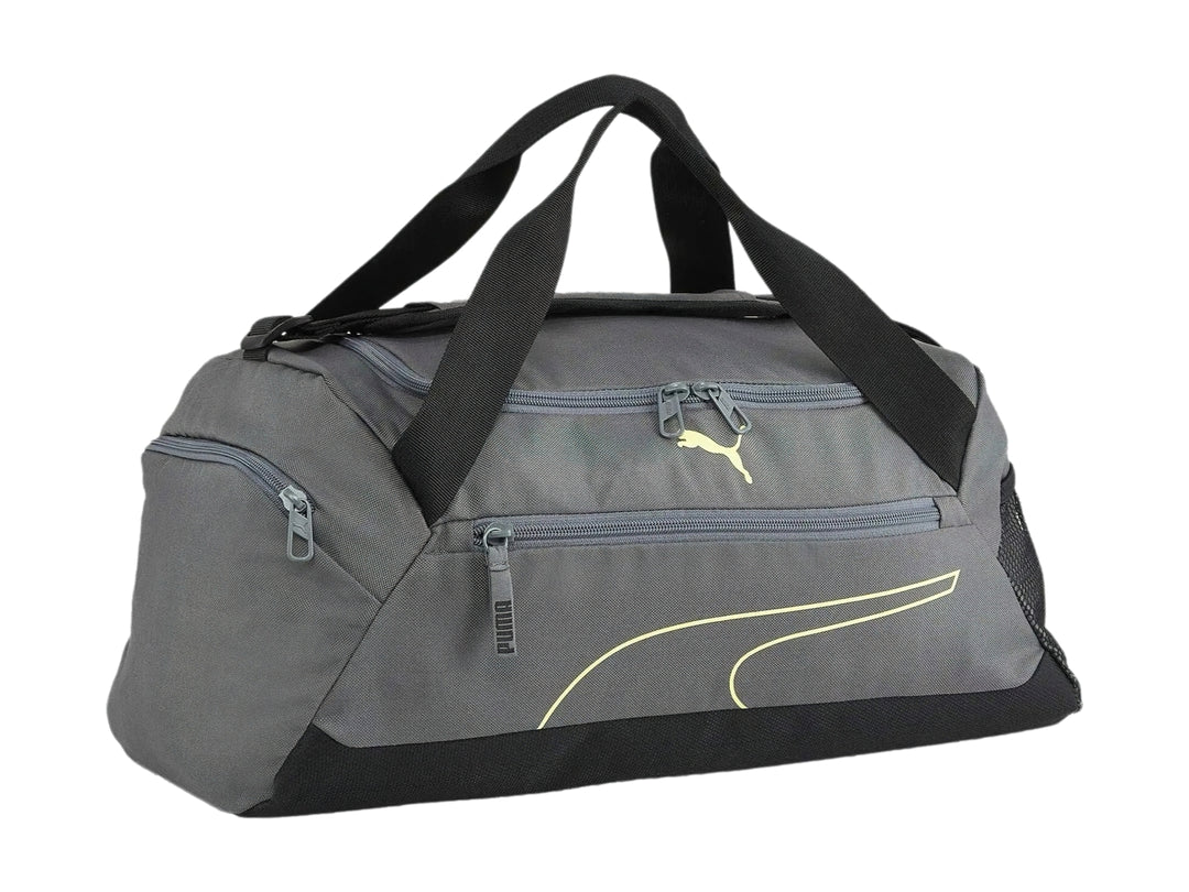 Bolsa de deporte PUMA color gris con base y asas negras y detalles en amarillo lima.