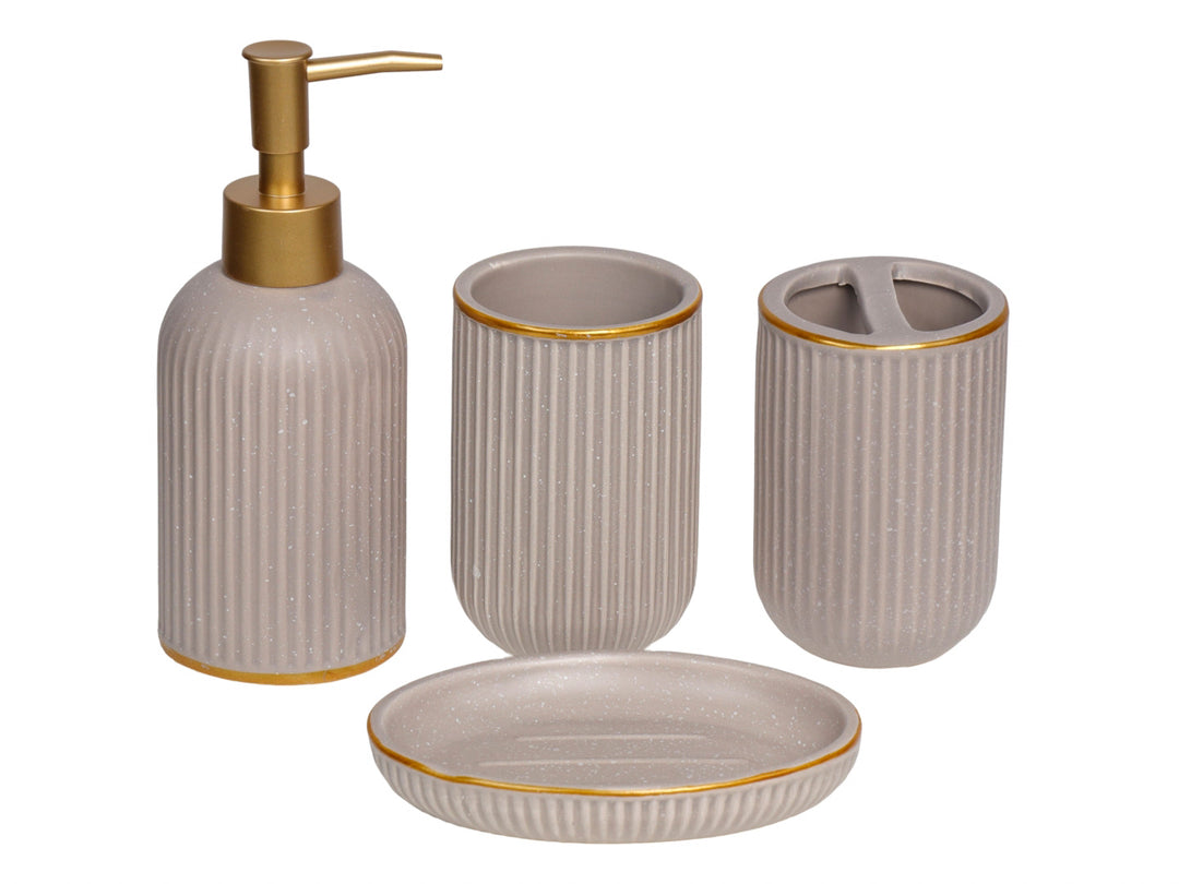 Set de accesorios para baño de 6 piezas en cerámica color beige con detalles dorados y textura acanalada.