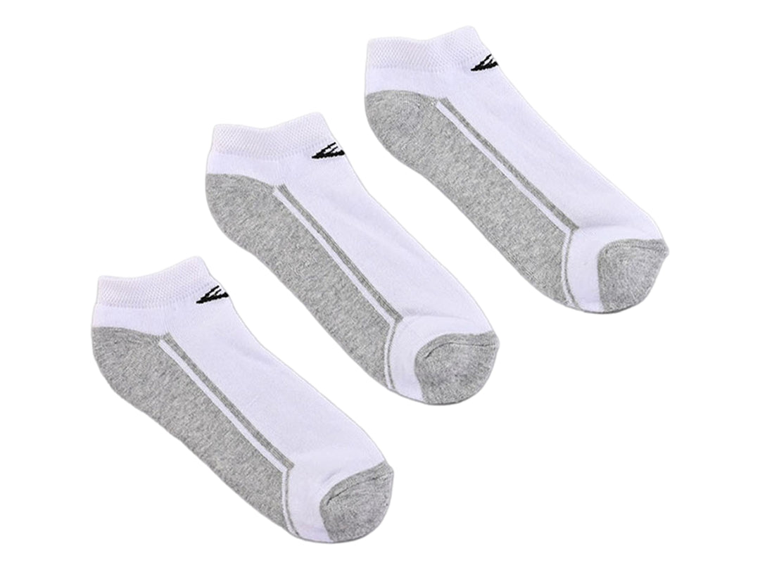 Tres calcetines deportivos infantiles en colores blanco y gris con logo de Everlast.