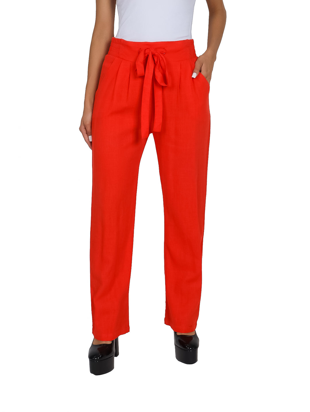 Pantalón de lino color naranja con pinzas y jareta en la cintura para mujer.