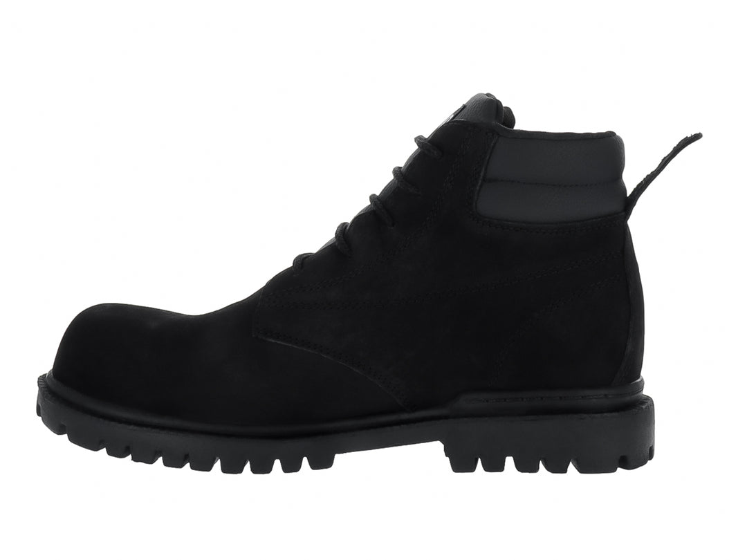 Botín de piel nubuck color negro con suela track y cordones.