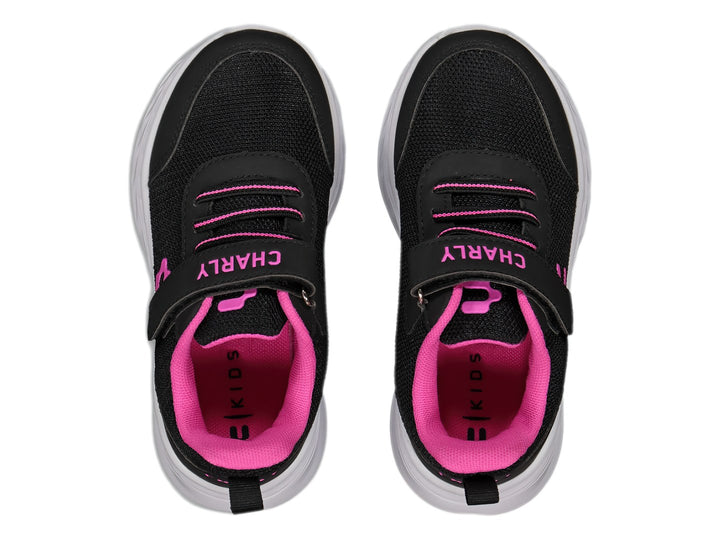 Tenis deportivos Charly color negro con suela blanca y detalles en rosa para Niña.