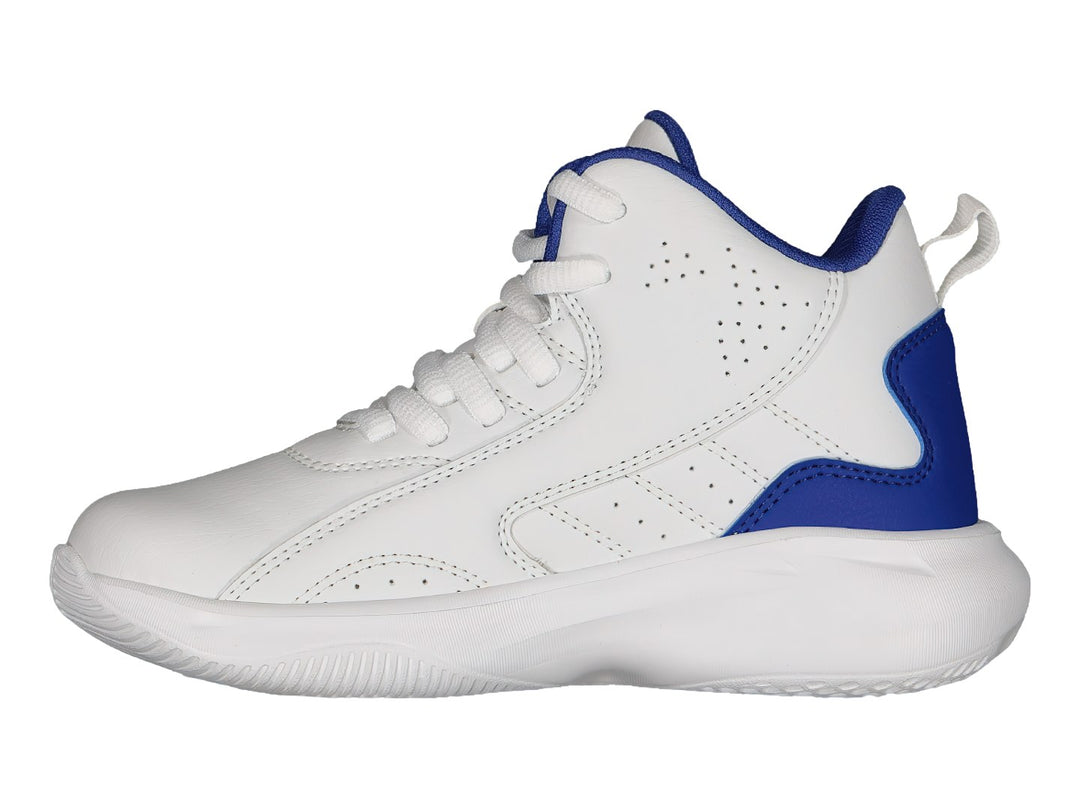 Tenis de baloncesto Charly color blanco con detalles en azul rey y corte alto.