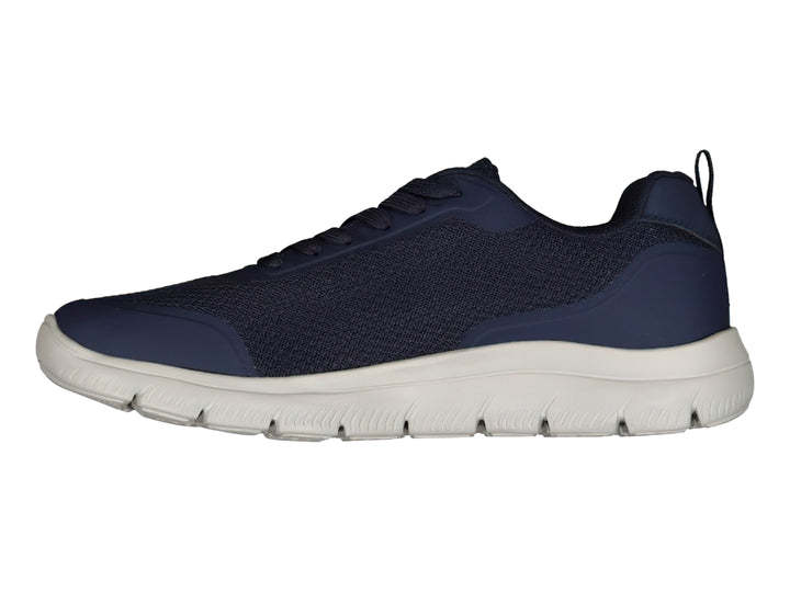 Tenis deportivos Skechers en color azul marino con suela blanca y agujetas.