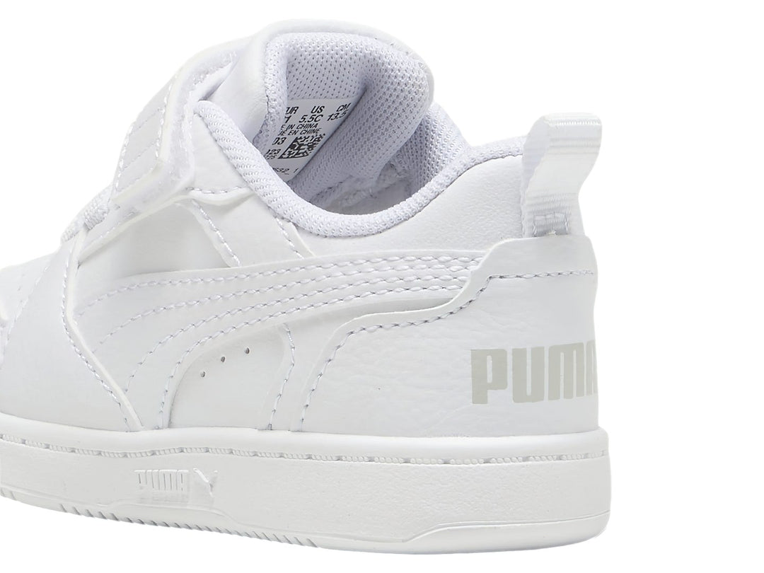 Tenis PUMA Rebound V6 Lo AC+ Blanco y Gris para Niño