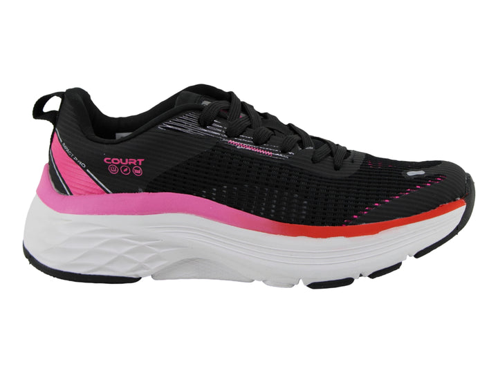 Tenis deportivos marca Court en color negro con detalles en rosa y suela blanca.