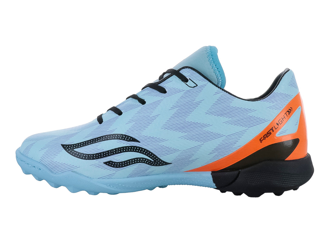 Zapato de fútbol Furia para niños en color menta con detalles en naranja y negro, suela para terreno sintético.