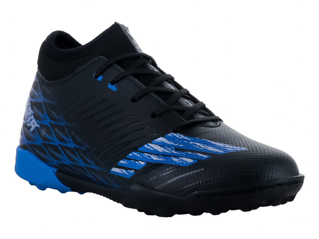 Zapato de fútbol Furia para niños en color negro con detalles y suela azul.