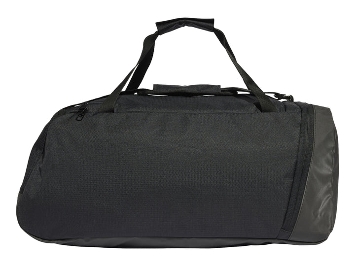 Maleta deportiva Adidas color negro con detalles y logotipo en blanco, incluye asas superiores.