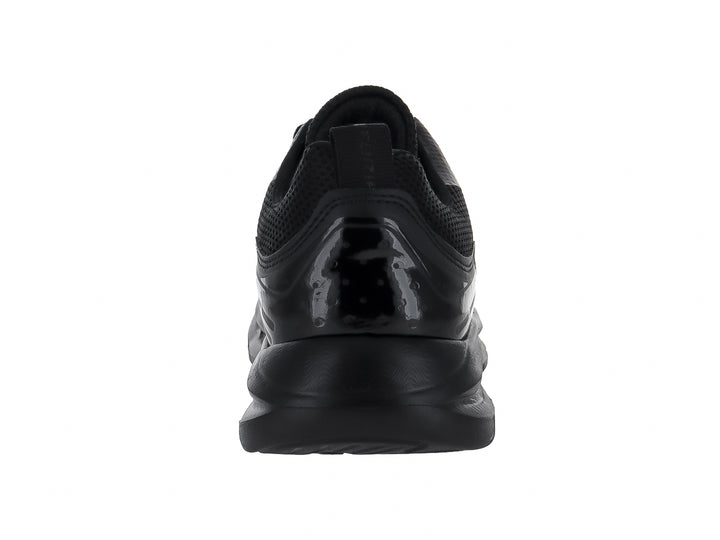 Tenis deportivos color negro para hombre con malla transpirable y suela gruesa.