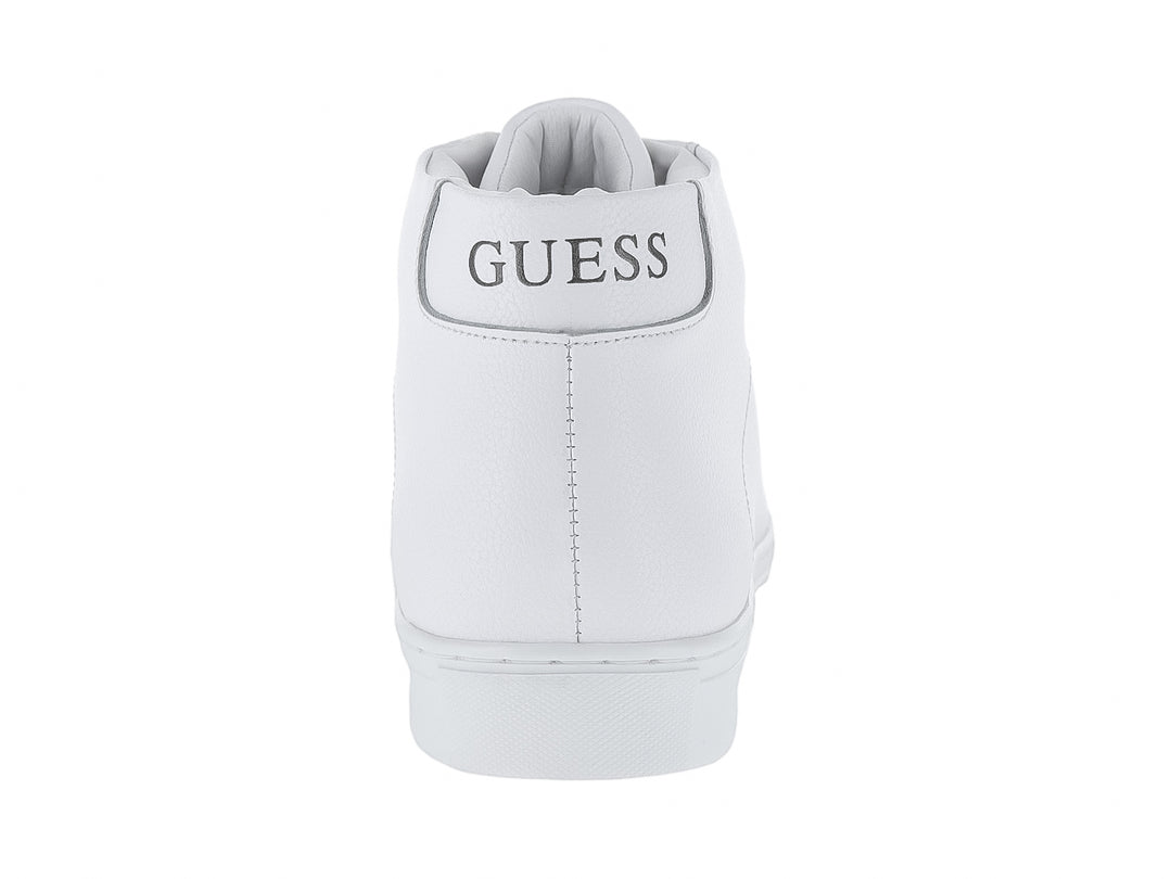 Tenis Guess de corte alto en color blanco con logotipo lateral.
