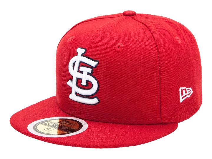 Gorra de béisbol New Era color rojo con logotipo bordado en blanco y visera plana.
