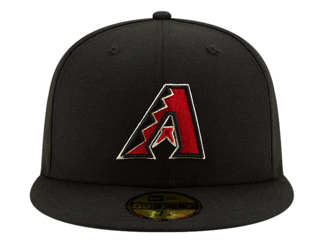 Gorra New Era negra con visera plana y logotipo bordado de Arizona Diamondbacks en el frente.