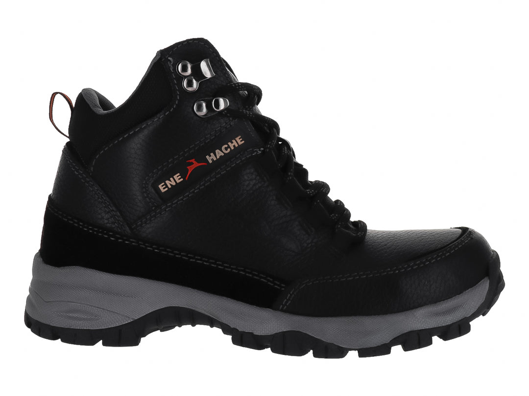 Botín negro de cuero con suela gris y cordones, marca ENE HACHE.