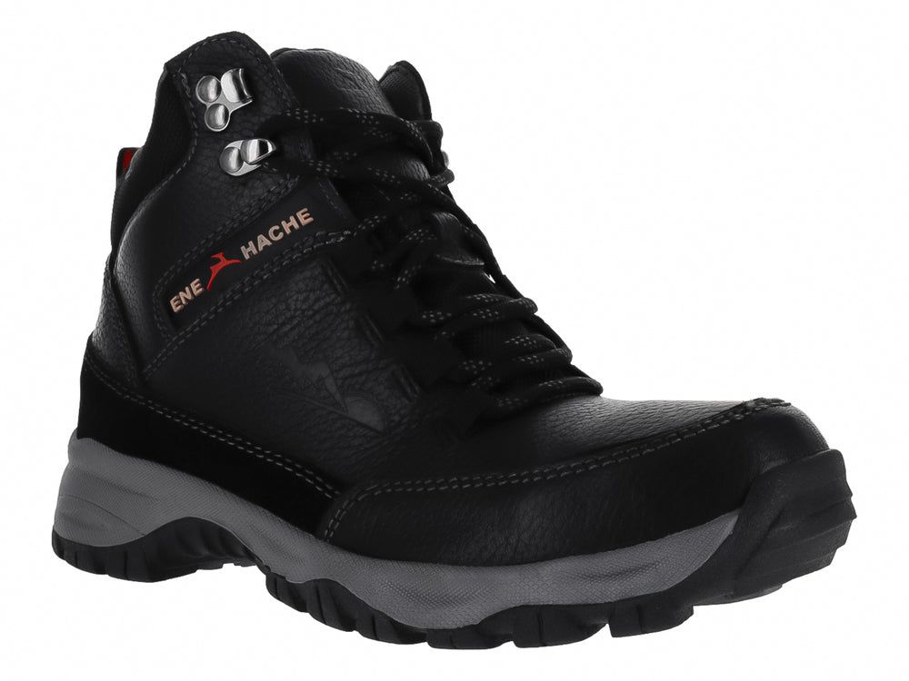Botín negro de cuero con suela gris y cordones, marca ENE HACHE.