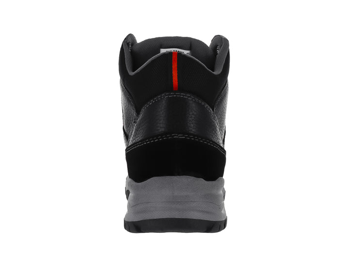 Botín negro de cuero con suela gris y cordones, marca ENE HACHE.