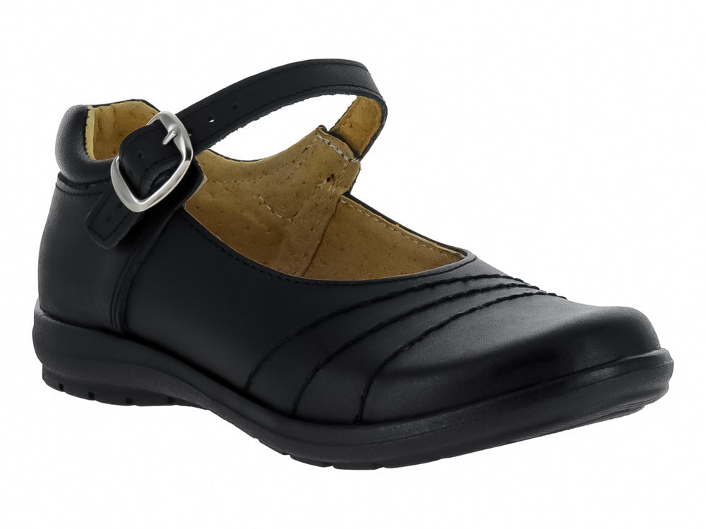 Zapato escolar negro de piel para niña con correa y hebilla plateada.