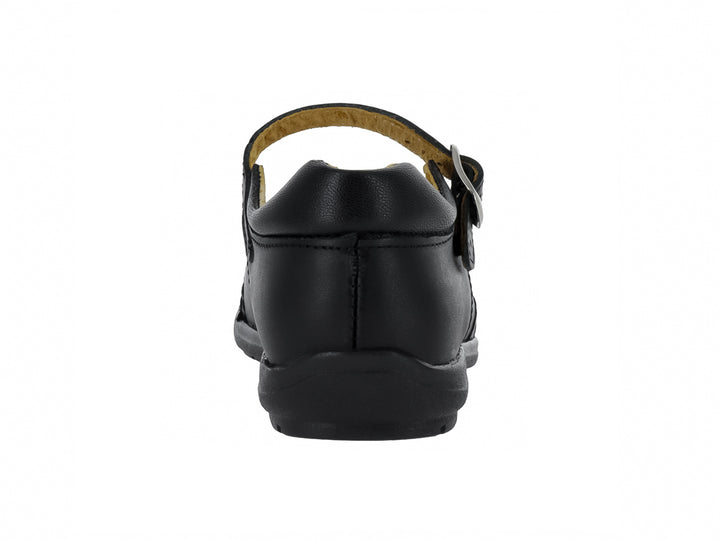Zapato escolar negro de piel para niña con correa y hebilla plateada.