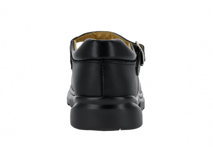 Zapato escolar negro de piel para niño o niña con correa, hebilla plateada y suela tipo tractor.