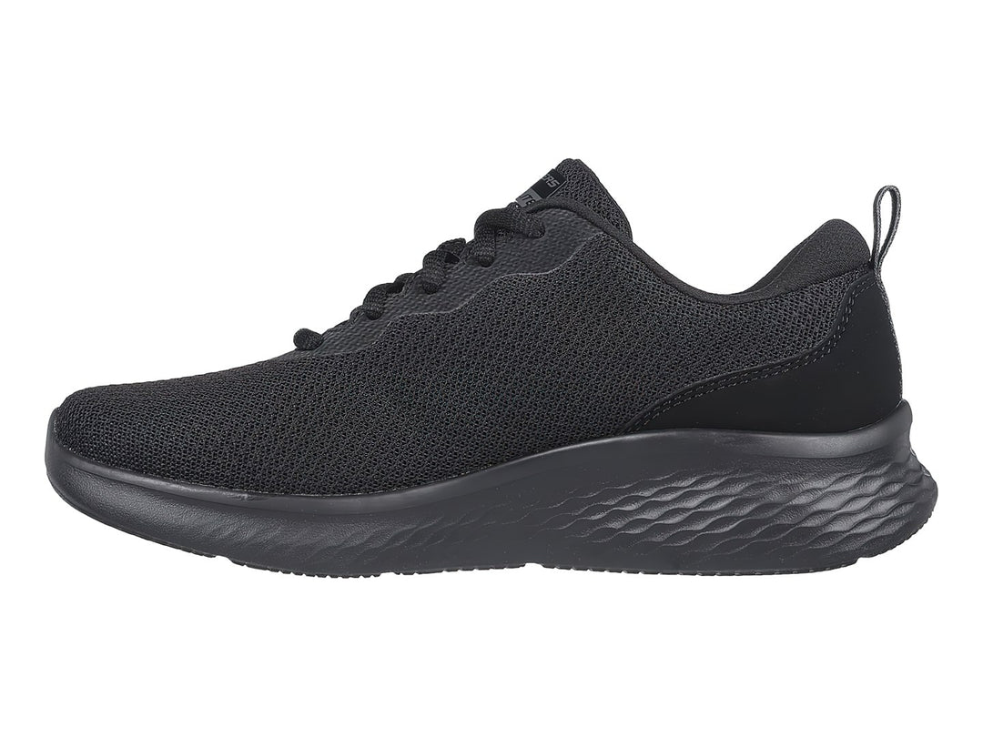 Tenis deportivos Skechers color negro con tejido de malla y suela Skech-Lite.