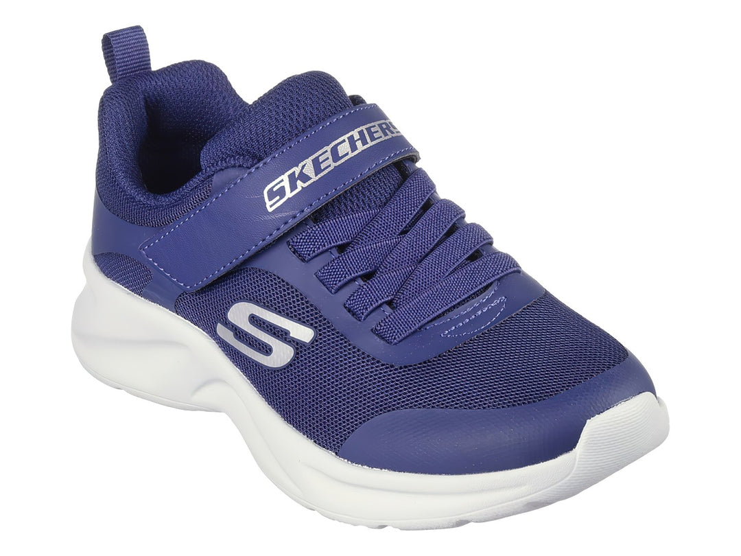 Tenis deportivos Skechers para niño en color azul marino con suela blanca y cierre de velcro.