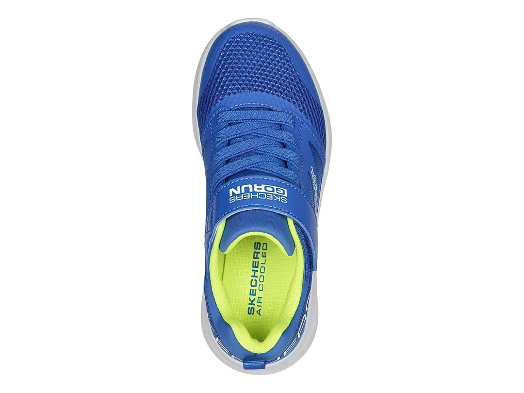 Tenis deportivos Skechers color azul con suela blanca y detalles en verde lima para Niño.