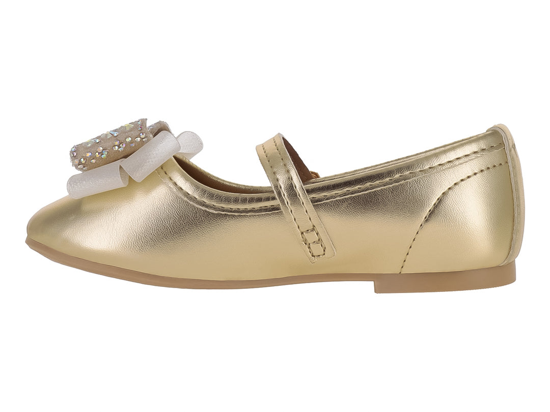 Zapato plano dorado para niña con moño decorativo con brillantes y correa con hebilla.