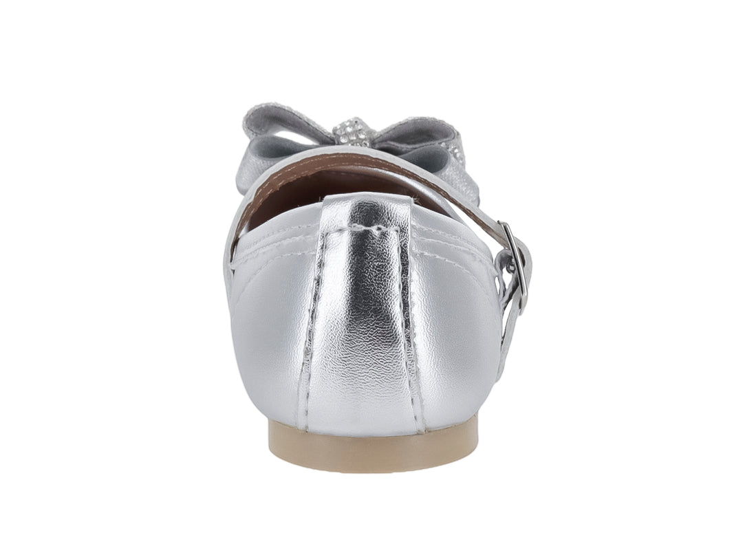 Zapato plano color plata para Niña con correa y moño decorativo brillante.