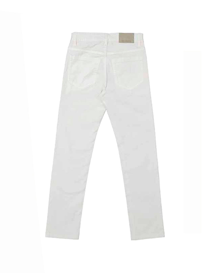 Pantalones vaqueros blancos básicos para niño de la marca Mayoral.