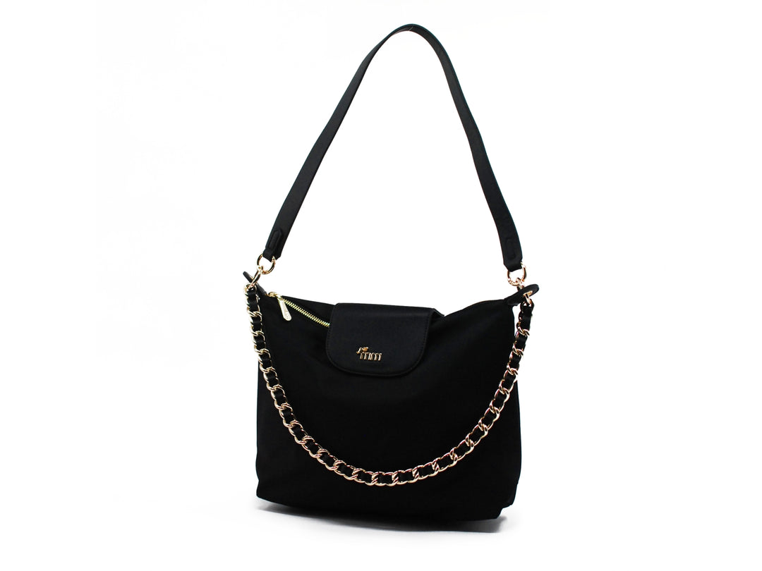 Bolsa de hombro color negro con detalles de cadena dorada y asa larga, estilo elegante.