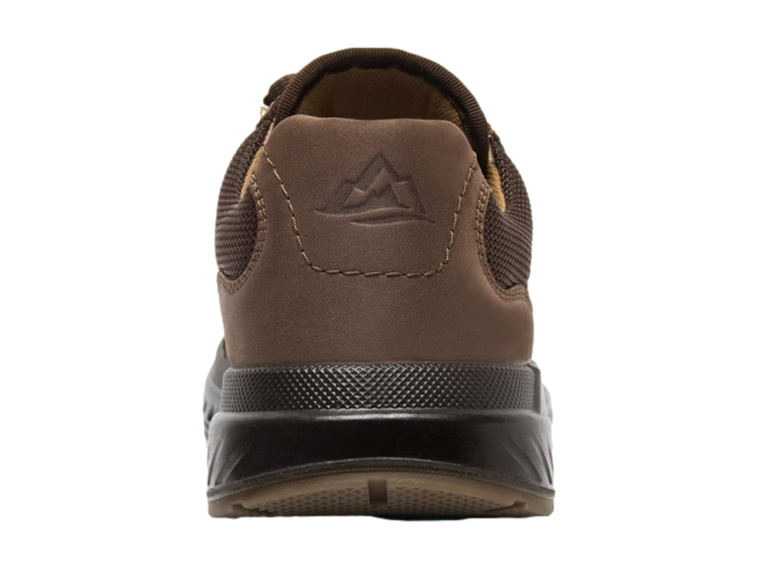 Zapato casual Flexi color chocolate de cuero vacuno con agujetas y suela robusta.