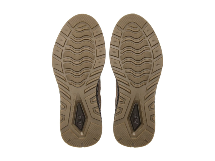Zapato casual Flexi color chocolate de cuero vacuno con agujetas y suela robusta.