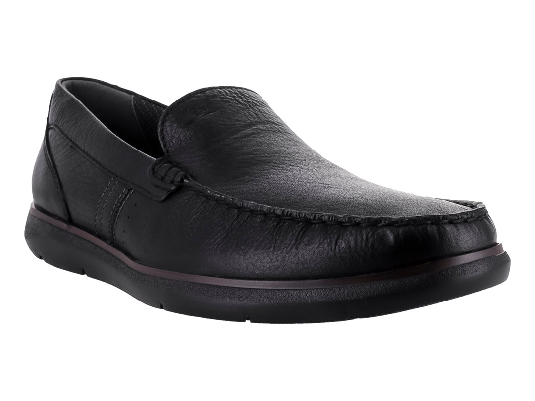 Zapato mocasín Flexi de cuero negro para hombre, estilo casual.
