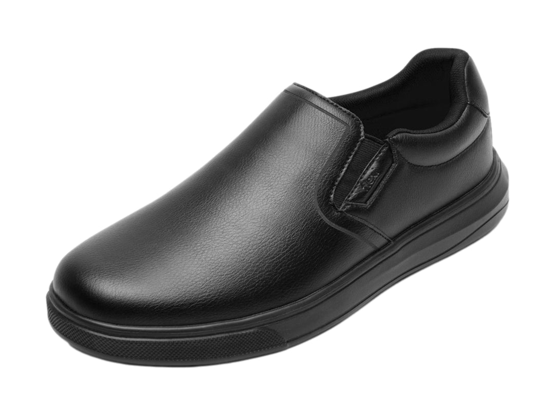 Zapato Flexi modelo Fraser en cuero vacuno color negro, estilo slip-on con suela cómoda y acabado mate.