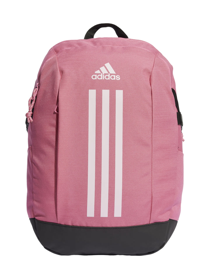 Mochila Adidas color rosa con base negra y tres franjas blancas verticales en el frente.
