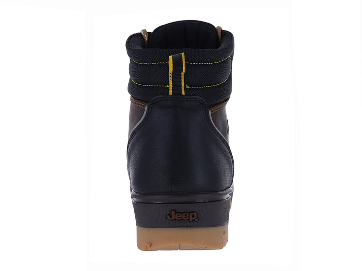 Botas Jeep color bronce con detalles en negro y amarillo, diseño casual de caña media con agujetas.
