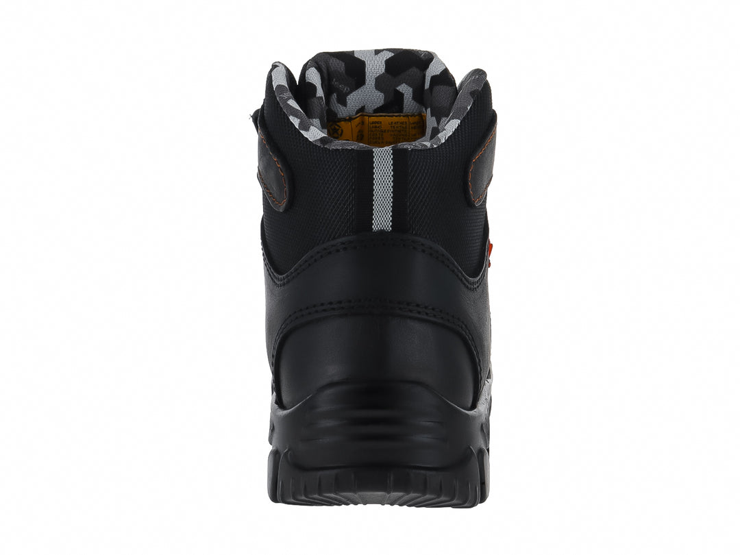 Botín negro de marca Jeep con detalles y cordones en color naranja y suela robusta.