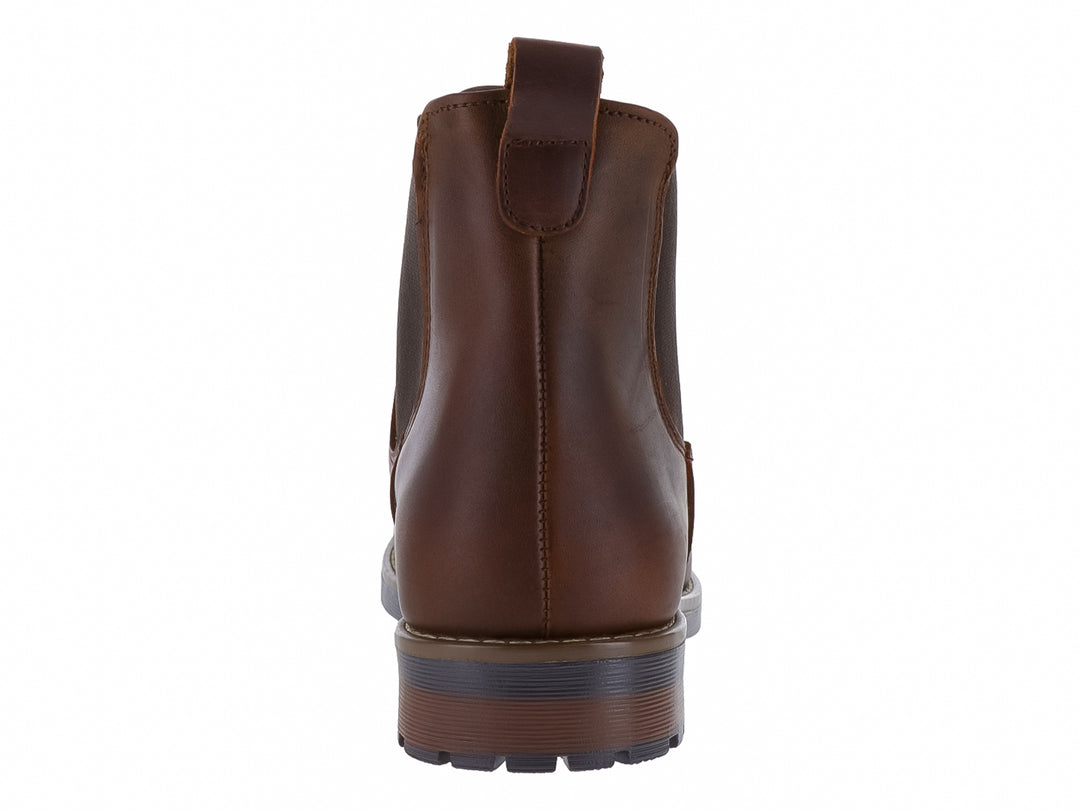 Bota casual marca Jeep en color café con suela negra y panel lateral elástico.