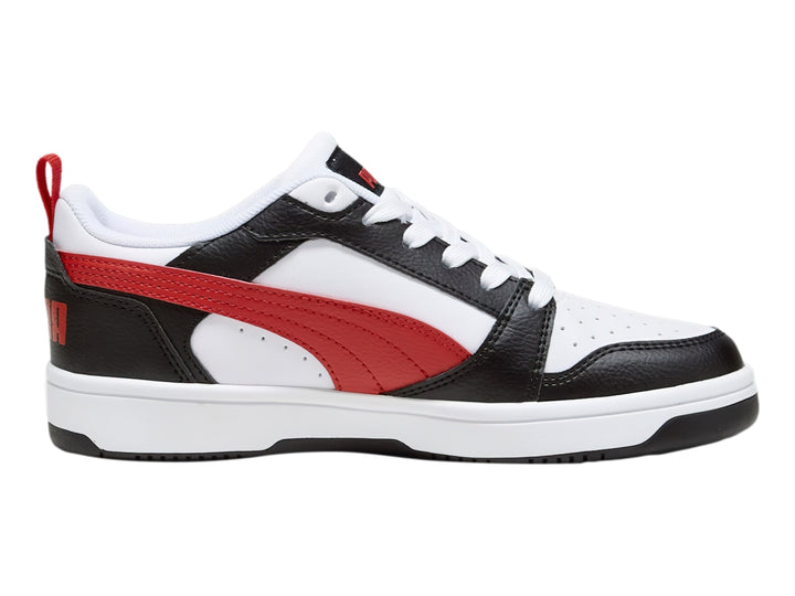 Tenis PUMA Rebound V6 Lo JR para niños en colores blanco, negro y rojo con suela blanca.