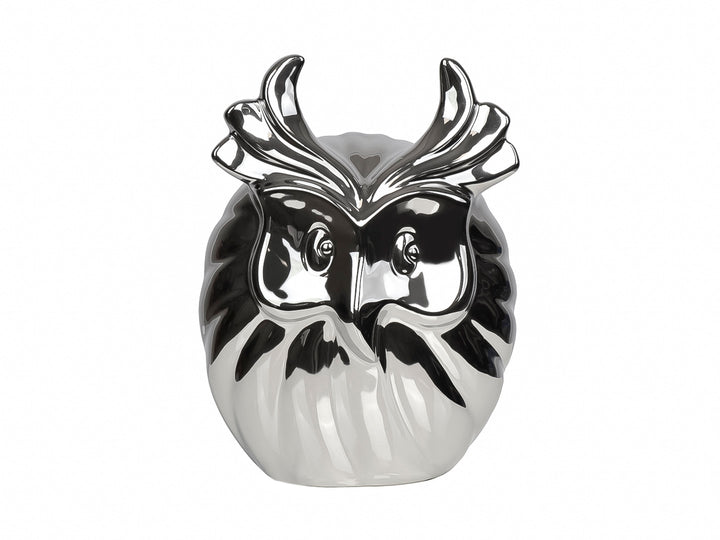 Figura decorativa de búho en cerámica con acabado plateado brillante y efecto metálico.